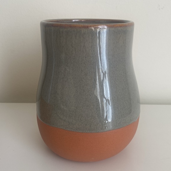 Ashland Floral Container Ceramic Vase Set of 2 - Picture 3 of 7